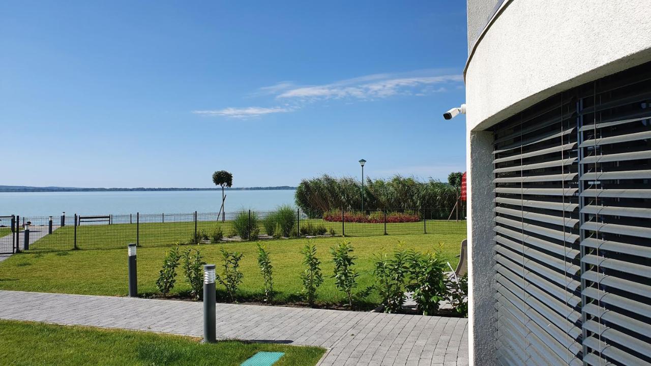 Kékvitorla Apartman Keszthely Exterior foto