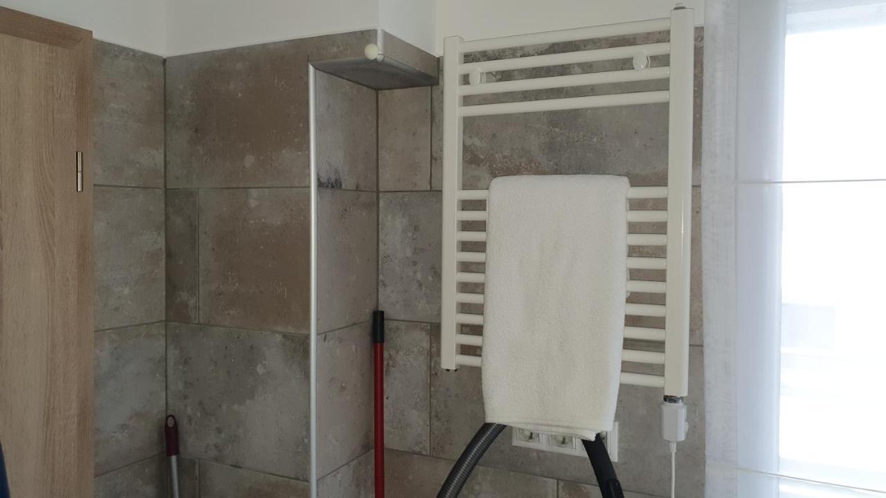 Kékvitorla Apartman Keszthely Exterior foto