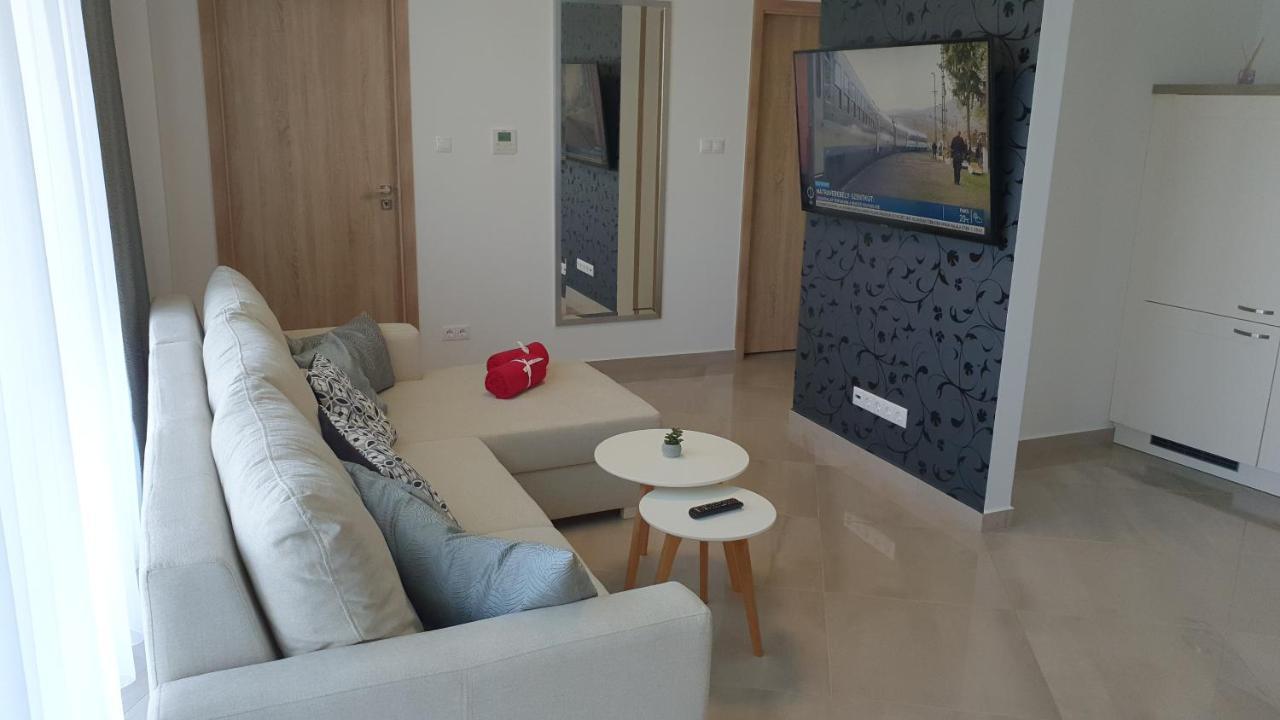 Kékvitorla Apartman Keszthely Exterior foto